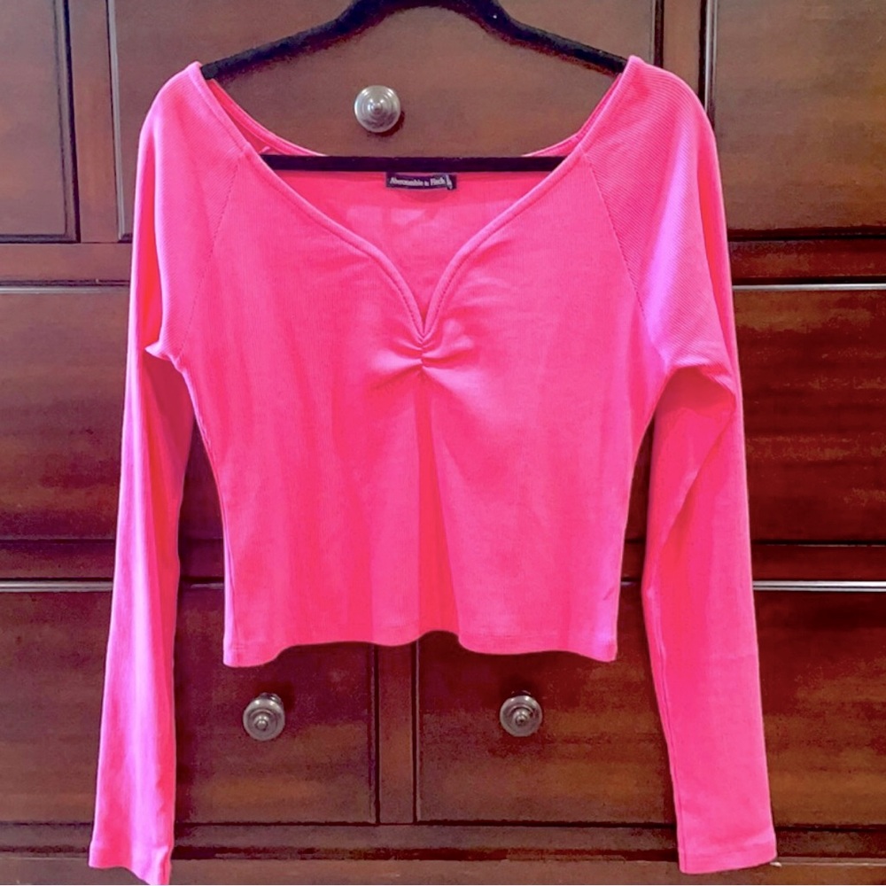 ABERCROMBIE & FITCH LS Top, Barbie Pink, Medium (see description below), NWOT